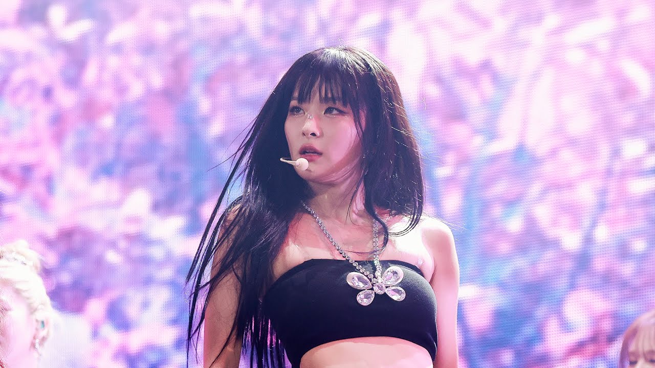 [4K] 240802 04 10주년 FANCON 레드벨벳 redvelvet 슬기 seulgi Bad boy fancam 직캠