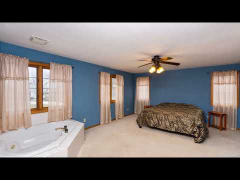 1721 12th St NW, Cedar Rapids, IA home video tour