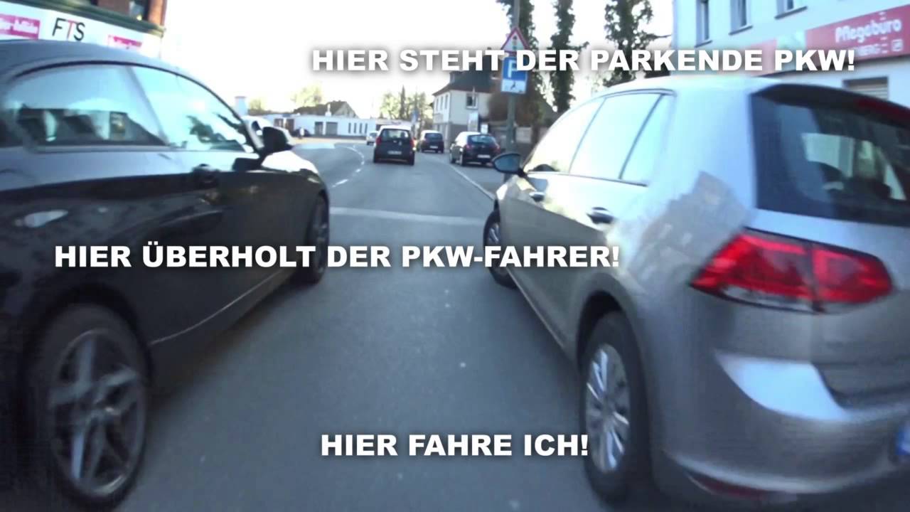 Jan auf Fahrradtour-PKW-Fahrer überholt extrem knapp und missachtet Mindestabstand