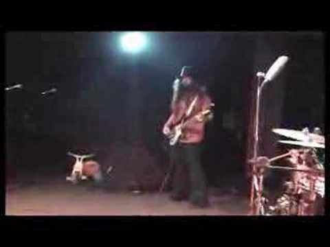Watch Tomada - Volts - Ao vivo no CCSP 2005 on YouTube Watch Tomada - Volts - Ao vivo no CCSP 2005 on YouTube