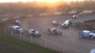 6 4 17 Dubuque Modified Tri Track Feature
