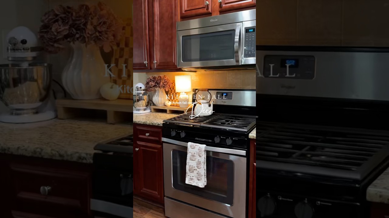 Kitchen fall decor 2025 ♥️