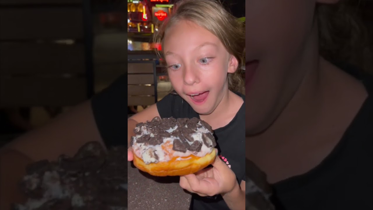 Voodoo Doughnut!! Orlando, FL Universal Citywalk!