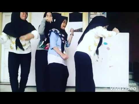 Hiji dua hiji dua tilu,,*eta terangkanlahh*😂😂