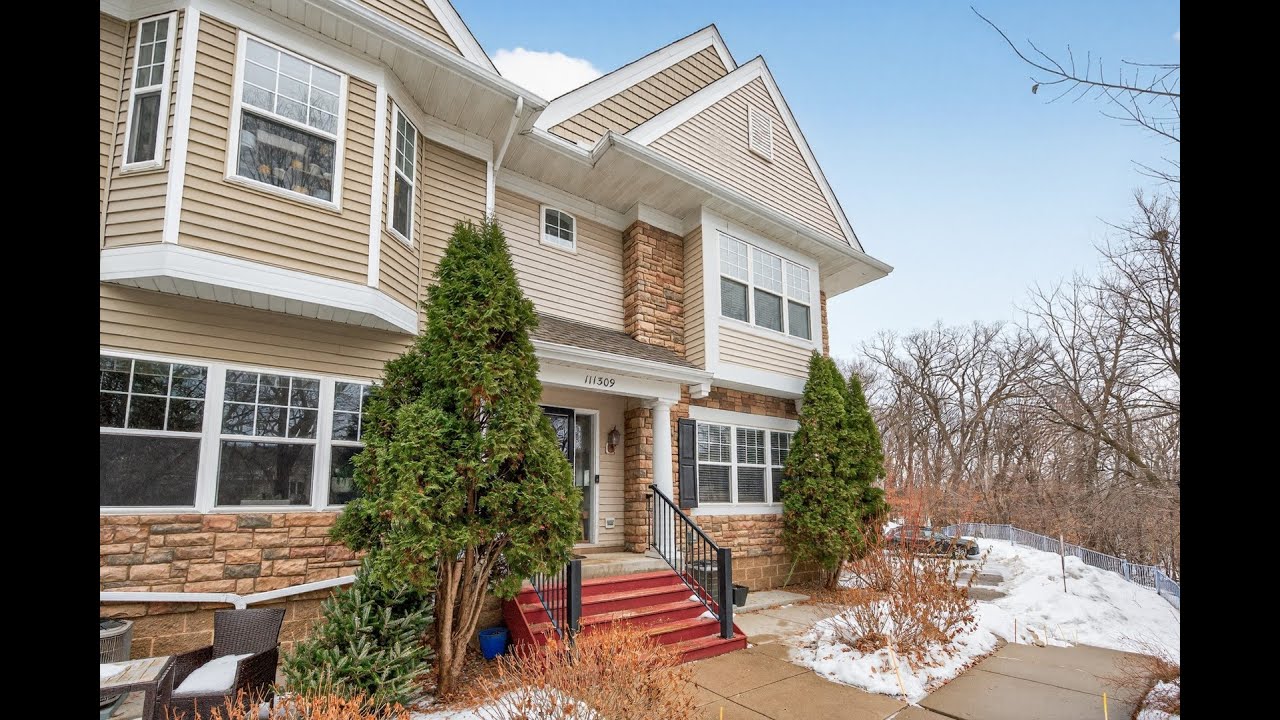 111309 Village Road Chaska, MN | ColdwellBankerHomes.com