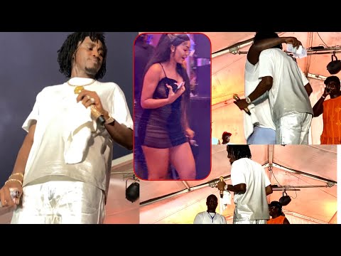 Accompagné par des filles sex€,Battré incroyabl! Cheikh Ahmed Cisse todie ne concert Wally Seck…