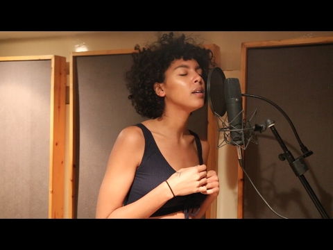 Arlissa - Gonna Make Me Love