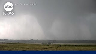 Reported tornadoes cause damage in Heartland