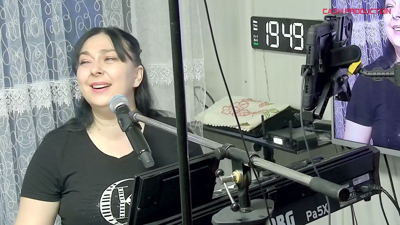 Milica Gogin / TikTok LIVE - Prođoh Bosnom kroz gradove #uzivomuzika #muzikauzivo @MilicaGogin