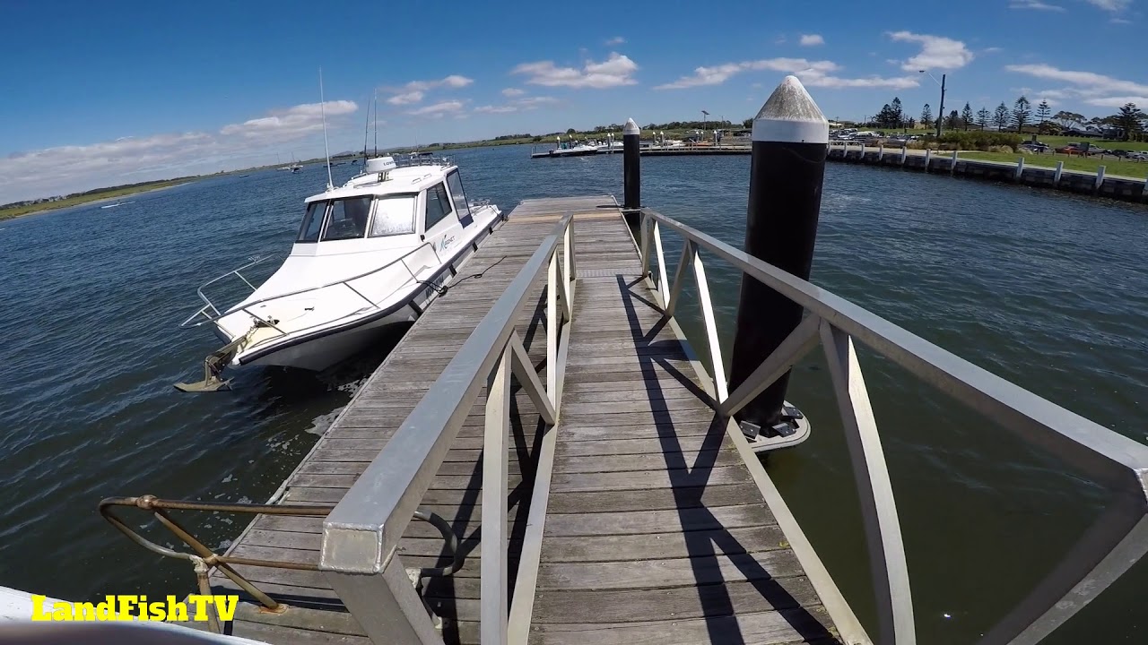 A look at Werribee River Jetty, a new fishing location! YouTube