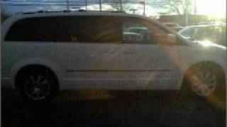 2009 Chrysler Town & Country - Amherst NY