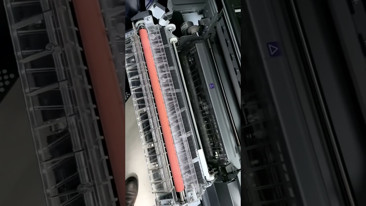 Low counter and nice internal parts Minolta AccurioPressC6100😍😍😍