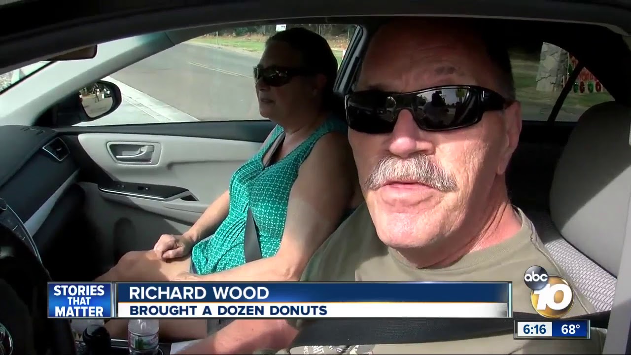 San Diegans show firefighters appreciation