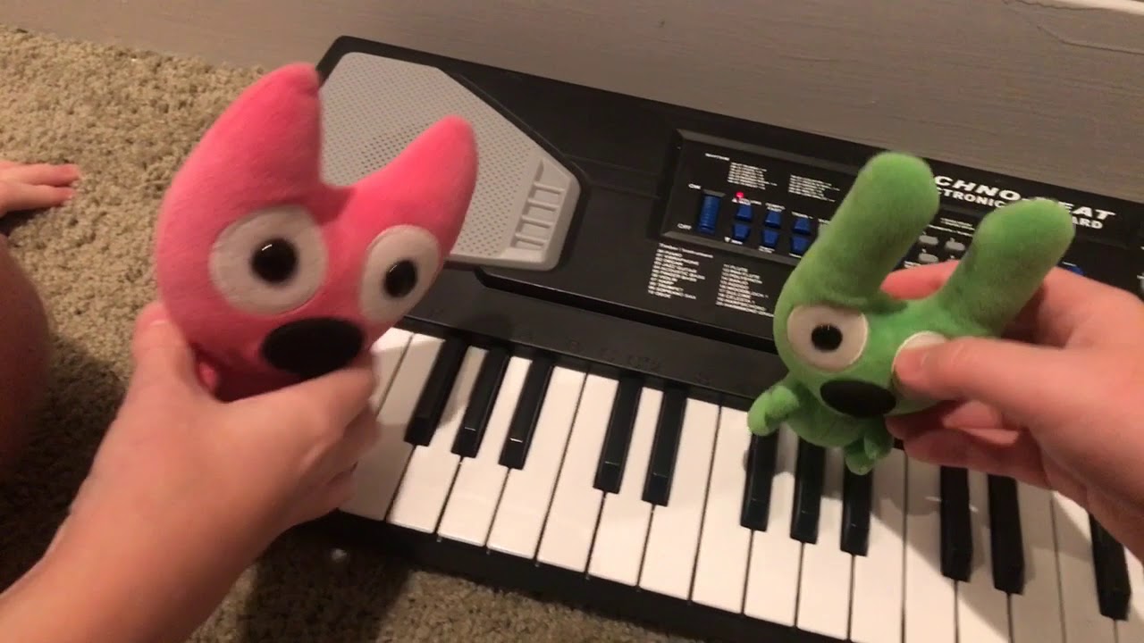 Hoops & Yoyo Playing Piano YouTube