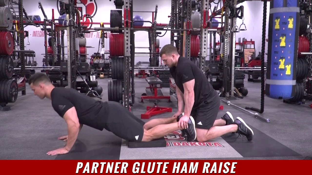 Strong Coyotes: Partner Glute Ham Raise 