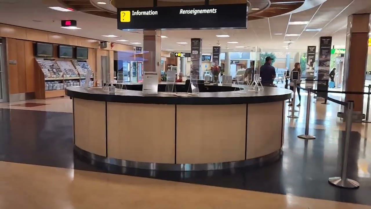 Victoria International Airport, Arrivals!