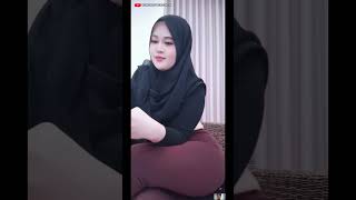 Bigo Live Hot Indahnya Gadis Duduk Samping