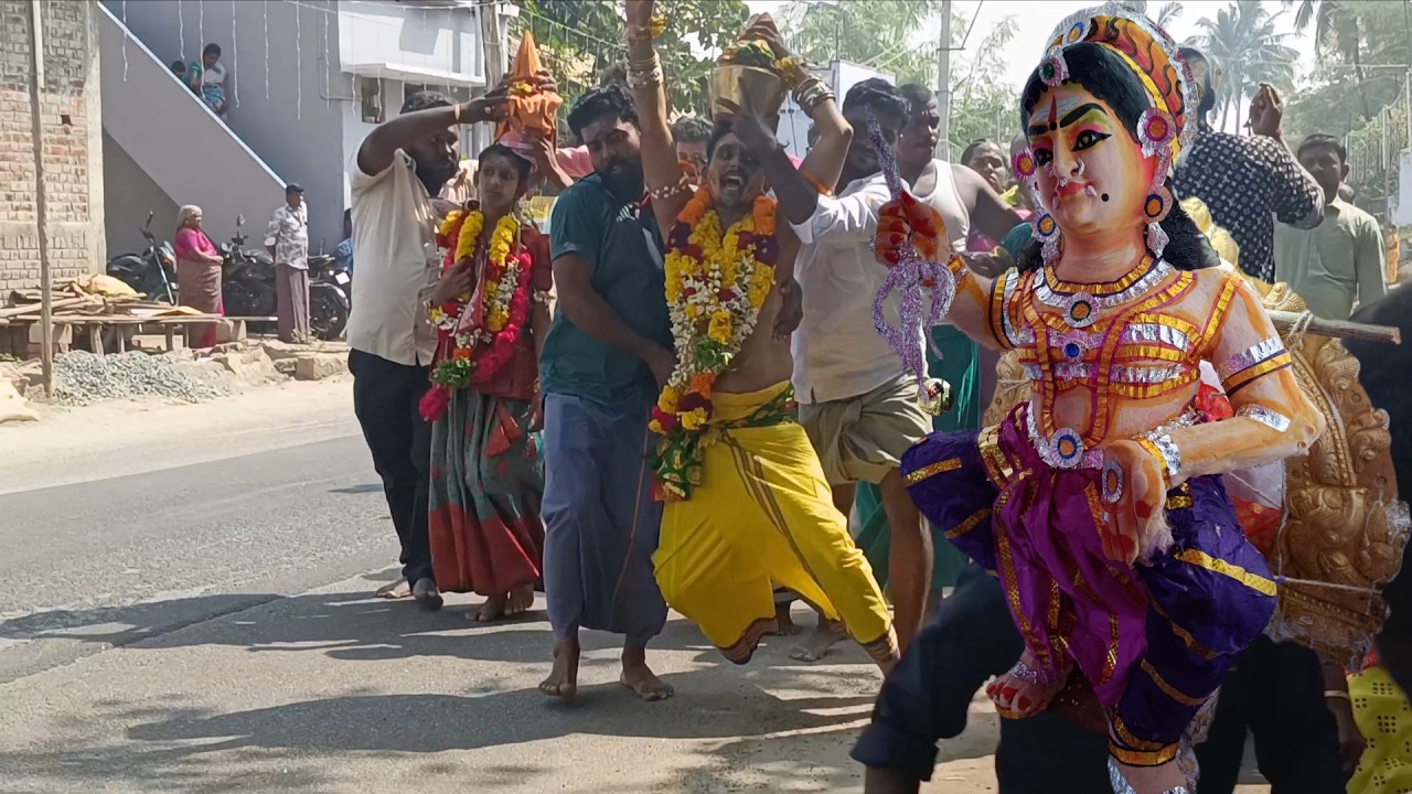 பால்குடம்/kallidaikurichi kottaitheru Santhanamari amman kathai villu pattu/#villupattu #amman