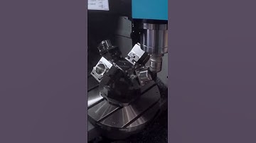 ☝️ How clever is this 5 axis clamping solution?