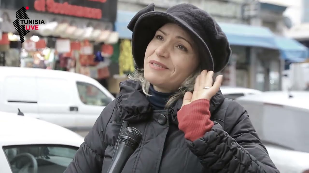 أسعار اللحم والله لا نعرفها خاطر ما نقدرش نشريه.. الناس تمشي ضايعة في الشوارع.. هاذي العيشة؟