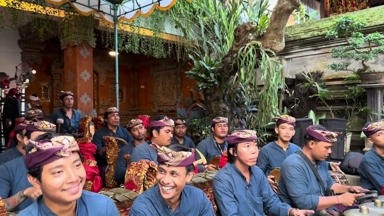 Tabuh 4 gari By. Sanggar Dwi Guna Budaya.