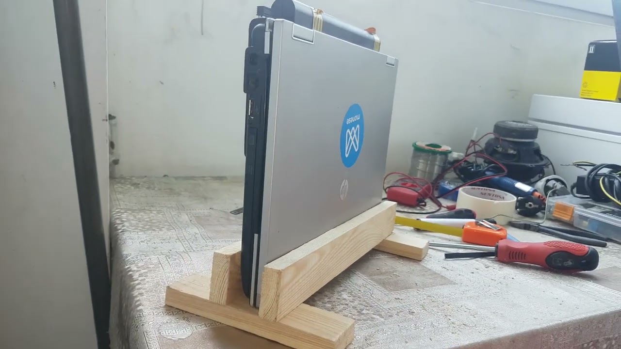 diy laptop stand