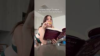 Reading over hinge #dating #phoebebridgers #single #booktok