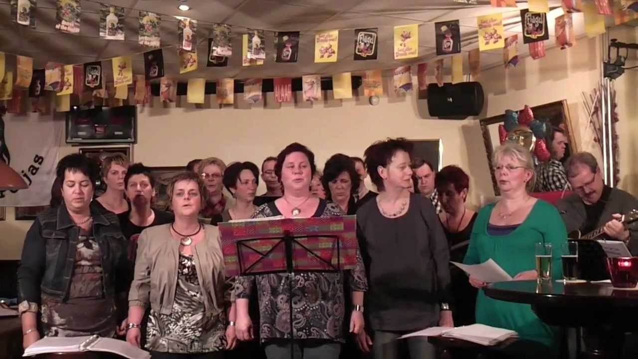 Smartlappenkoor Drie Veuraf.wmv