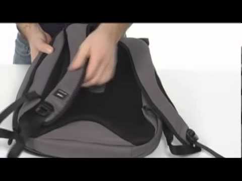 Crumpler Dry Red No 5 SKU : # 8125332