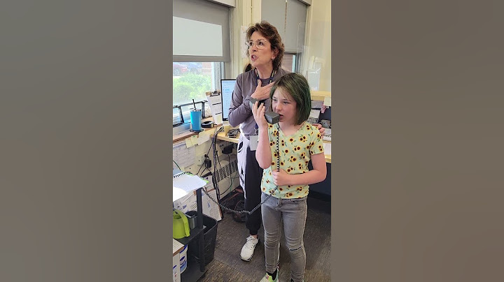 mijn laatste dag op de basisschool aankondigingen op het pa-systeem.