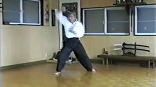№4 宗幹流双節棍道 諸手技基本七種目 Morotéwaza Kihon
