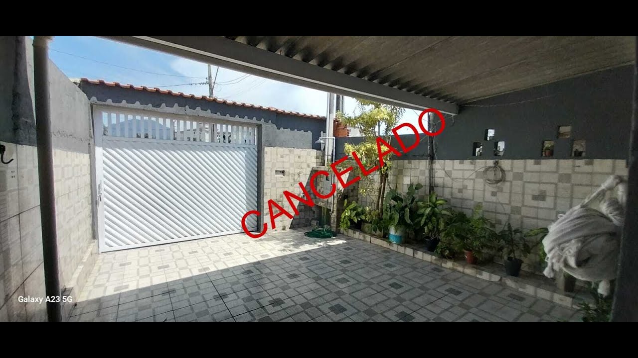 VENDO NA PRAIA DE PERUIBE COM 2 QUARTOS R$ 120 MIL (13) 99765-3604