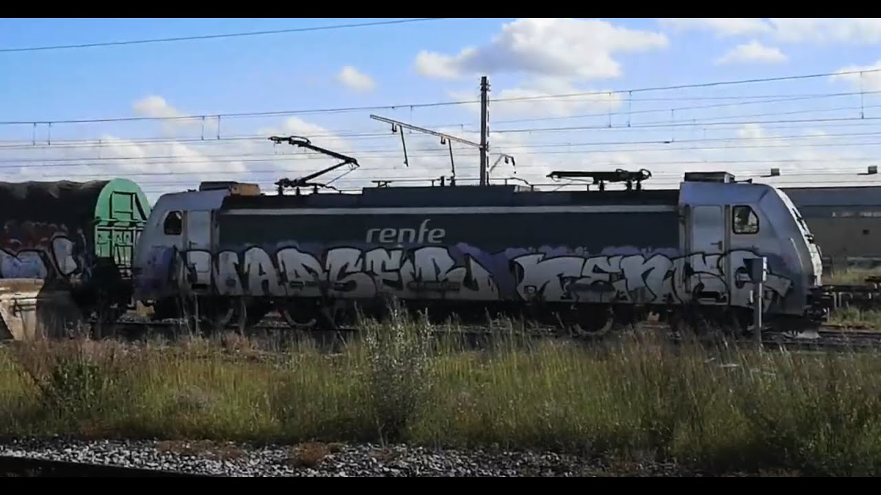 Cruce y salida doble en Castejón de Ebro (470+120+253)