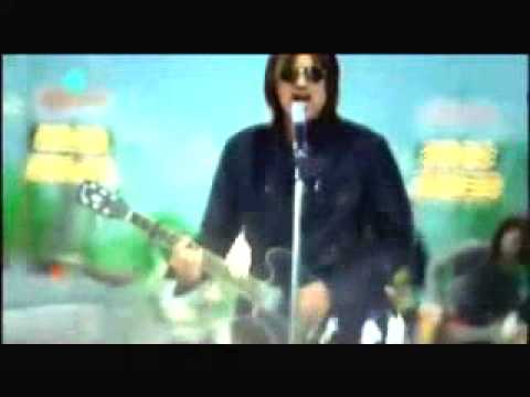 bill-ray-cyrus-real-gone-official-video-mp4-320x240-mpeg4