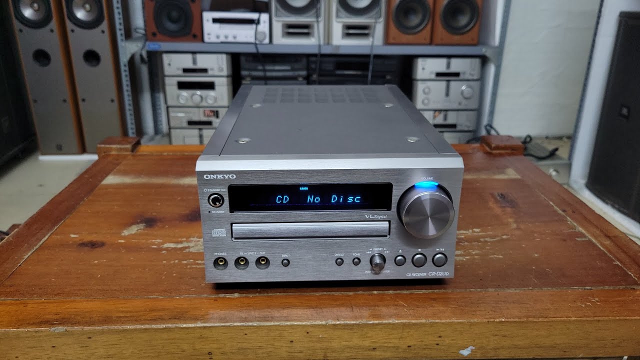 音響　ONKYO CR-D2 ltd Onkyo CR-D2 LTD VIP amplifier, limited edition, clean and detailed