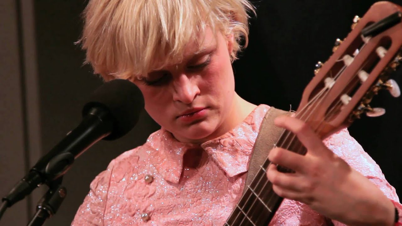 Ólöf Arnalds - Madrid (Live on KEXP) - YouTube