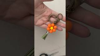 Silicone bead flower keyring | DIY | craft | daisy