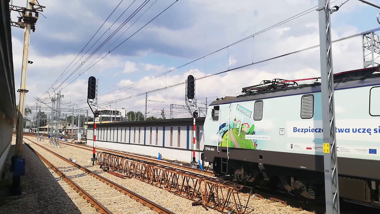 Menewry EP09-044 | Kraków Główny