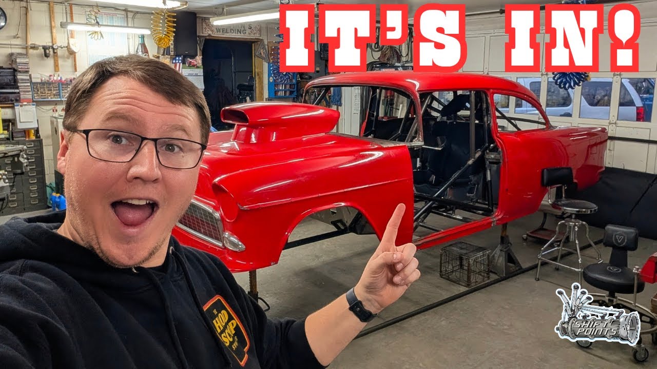 Часть 2: Установка гоночного сиденья Kirkey в наш гоночный автомобиль Chevrolet 1955 года!