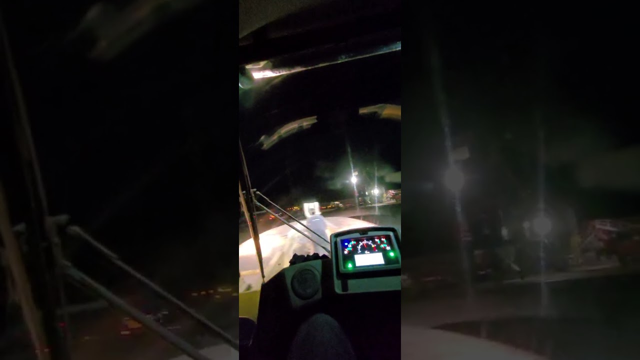 !Caterpillar 966M Feeding Asphalt Plant! 2021-2022