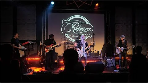 Rebecca Downes - Baby Get It On - Live at Hitchin July 2022