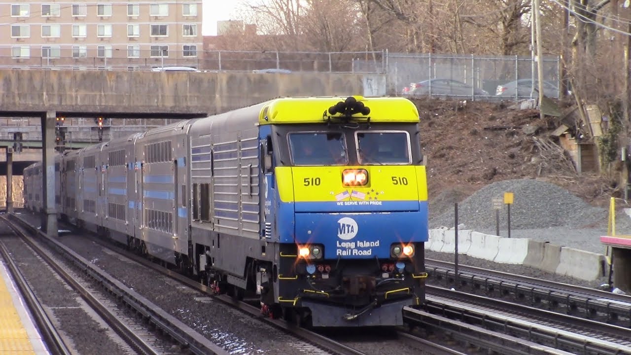 Lirr Railfanning At Kew Gardens Youtube