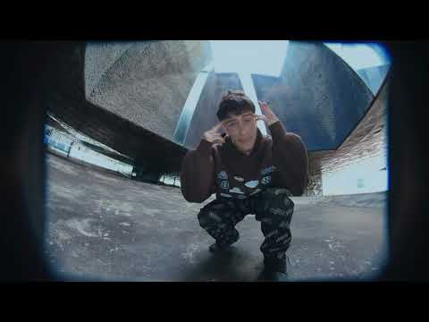 Conti - Tus Padres (Video Oficial)