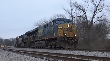 CSX ES40DC 5227 w/ Nice Crew Leads Automotive Q210-04 on 2/4/22