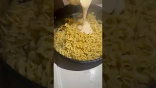 Alfredo🍜 SUBSCRIBE for more! ‼️Thanks for watching!🩷#student #food #cooking #alfredo #dinner