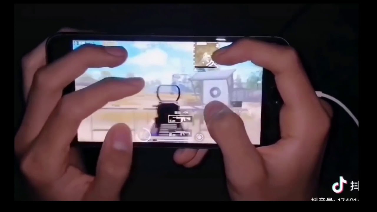 BEST FASTEST CHINESE PLAYER OF PUBGMOBILE YING WAN QIU HANDCAM | YIN WAN QIU INSANE MONTAGE