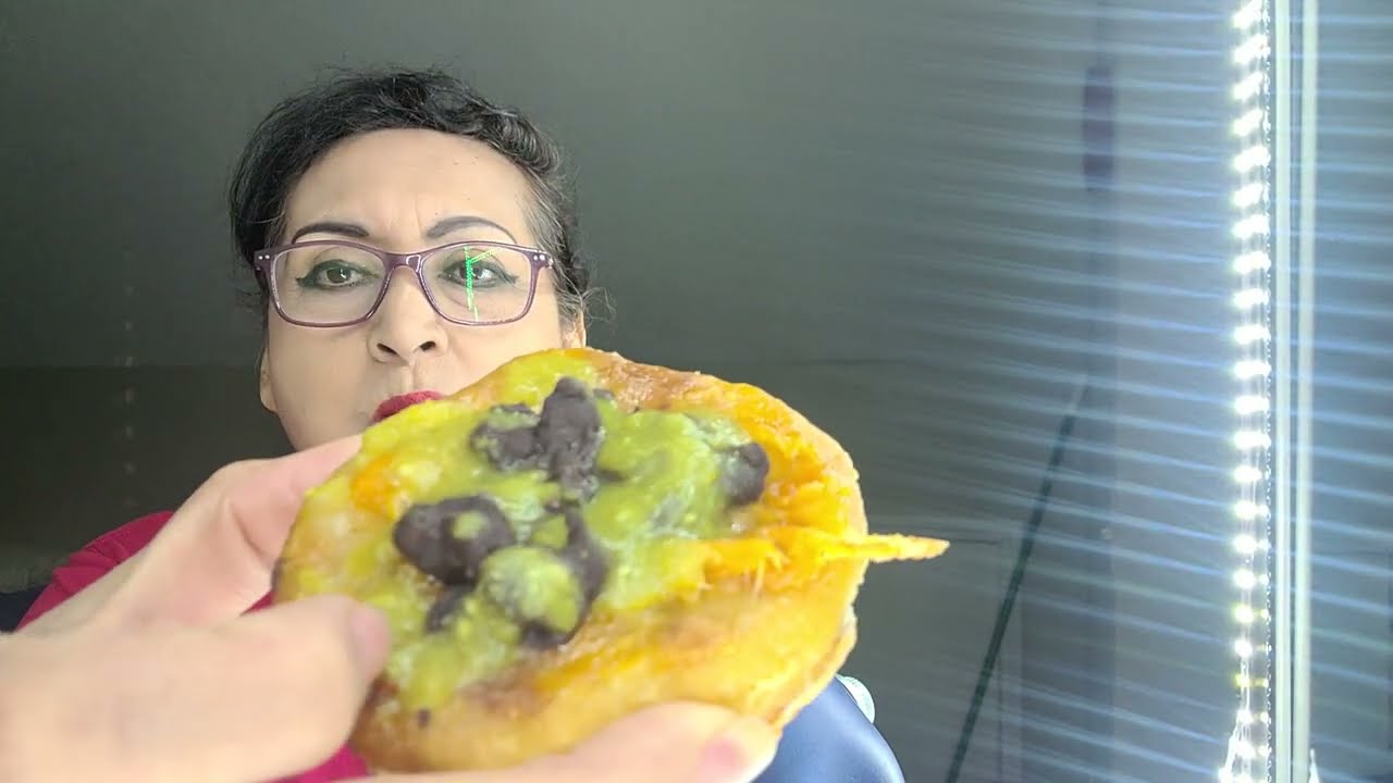 ASMR Comiendo Gorditas!!