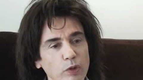 Jean Michel Jarre - interview on his mobile BlackBerry Orange