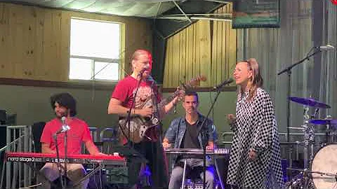 Walking To New Orleans - Lindsay Lou & The Califor...