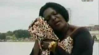 Benin- Madou- Prends Ton Pieds